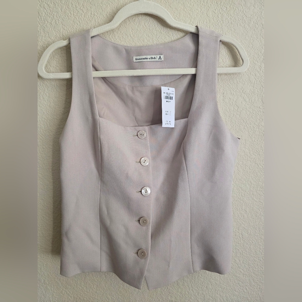 Abercrombie & Fitch Beige Button-Down Top